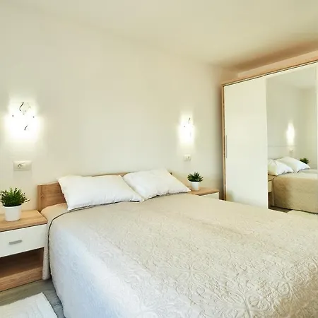Apartamento Roviv In The Old Town By Irundo